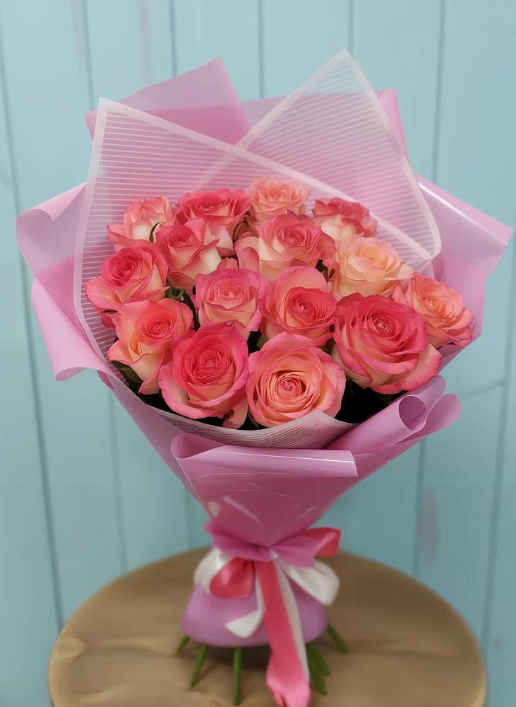 Букет 15 Розовых роз Равель в Демидове