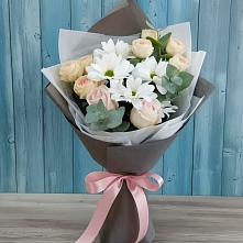 Букет цветов из:  Хризантемы и Розы в Демидове