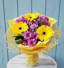 Букет цветов из:  Хризантемы и Герберы в Демидове