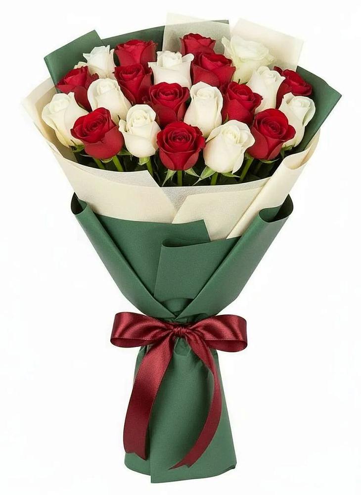 Букет Микс из красных и белых роз в Демидове