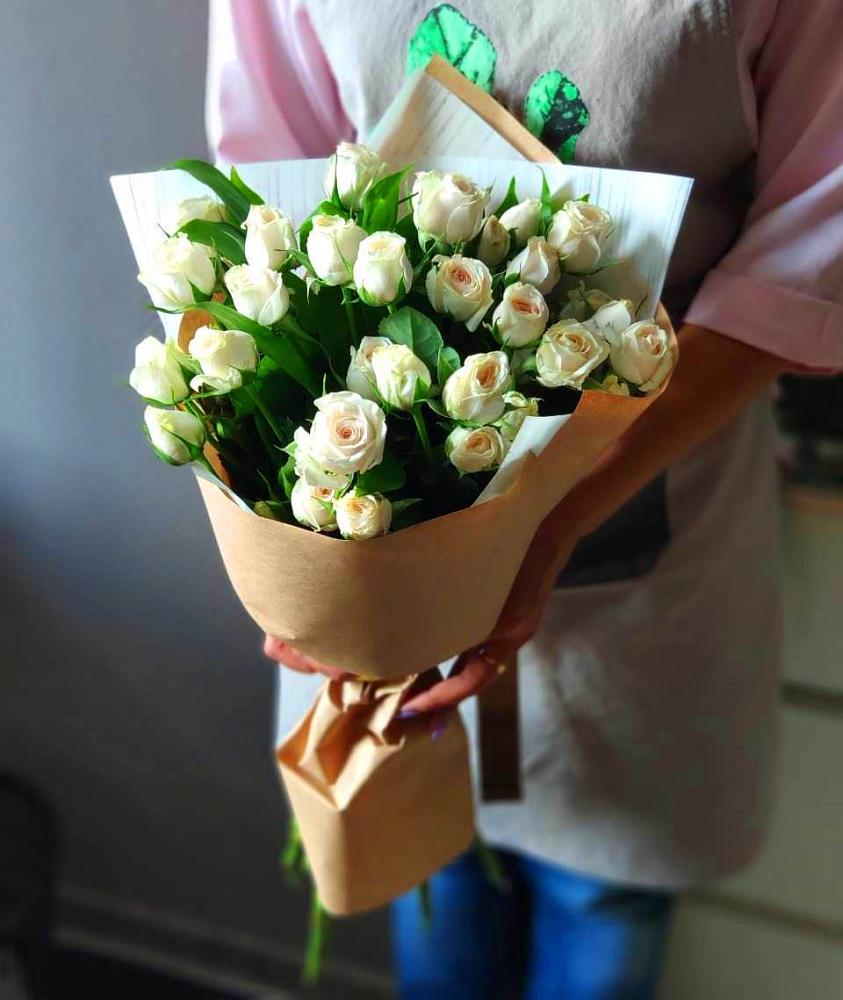 Букет цветов из: Розы в Демидове