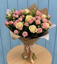 Букет цветов из:  Розы в Демидове