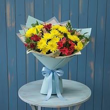 Букет цветов из:  Альстромерии и Хризантемы в Демидове