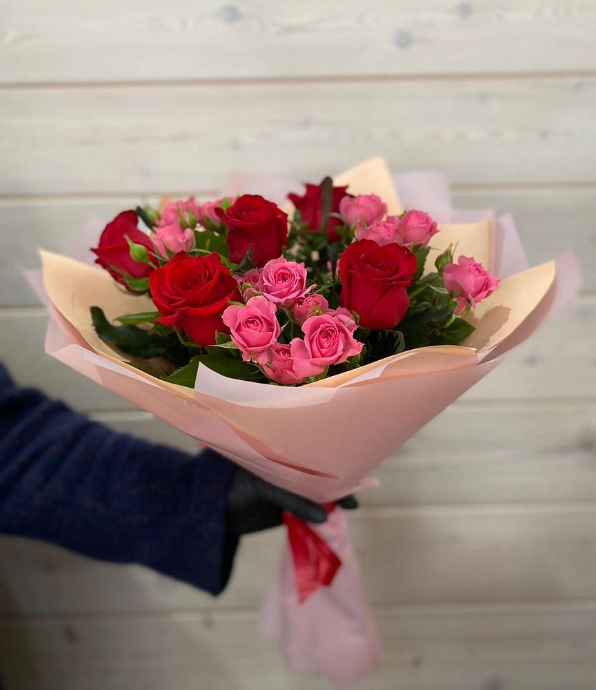 Букет цветов из: Розы в Демидове